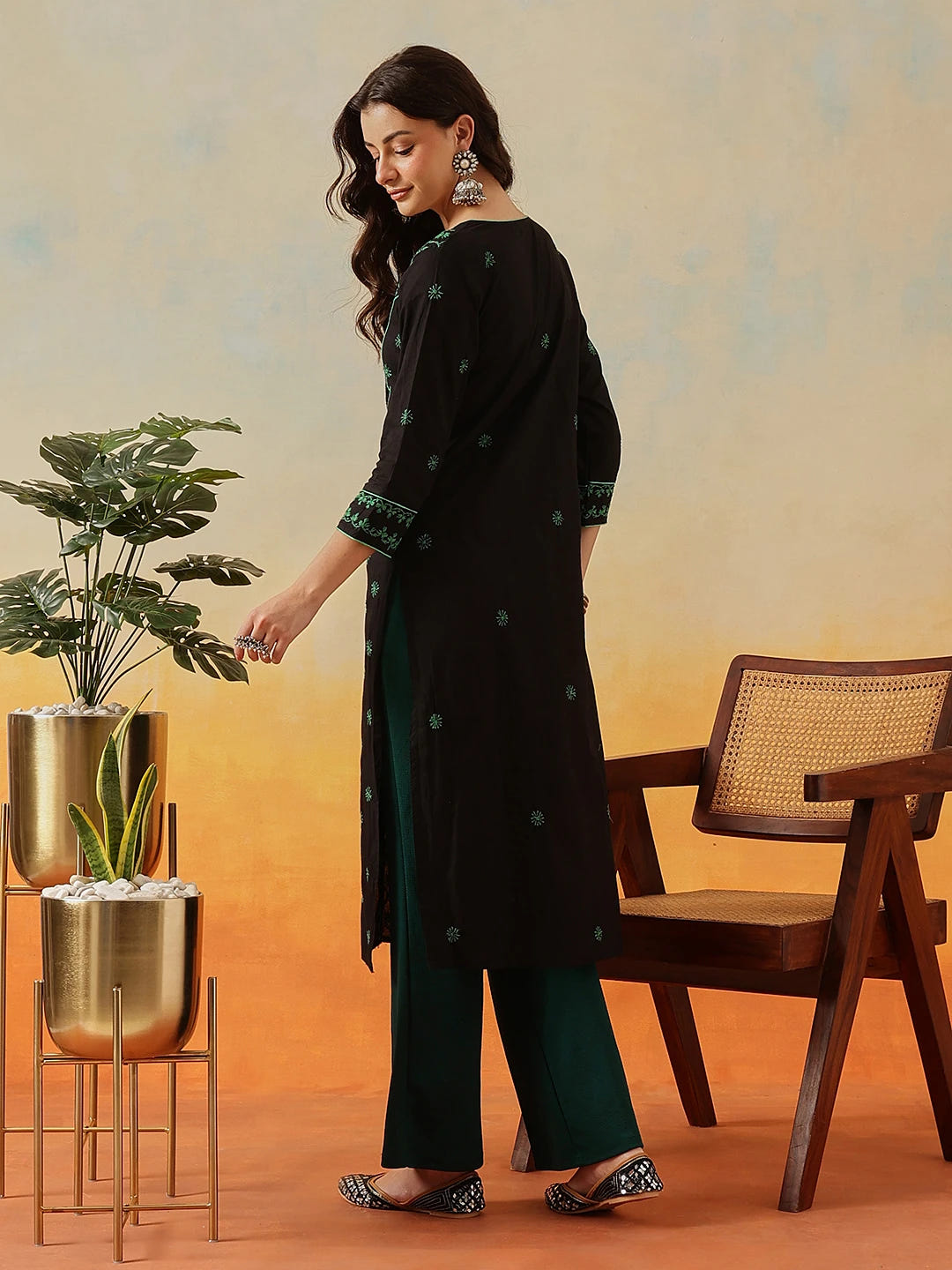 Ada Hand Embroidered Black Cotton Lucknowi Chikankari Straight Kurta A411482