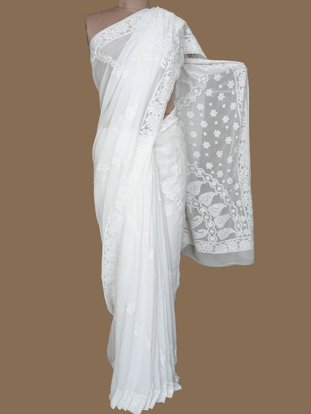 Ada Hand Embroidered White Viscose Georgette Lucknowi Chikankari Saree With Blouse 01A833473