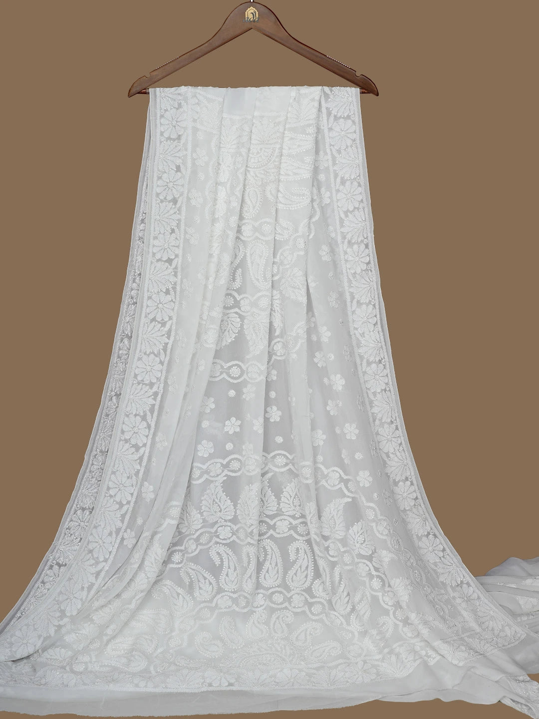 Ada Hand Embroidered White Viscose Georgette Lucknowi Chikankari Saree With Blouse 01A833473