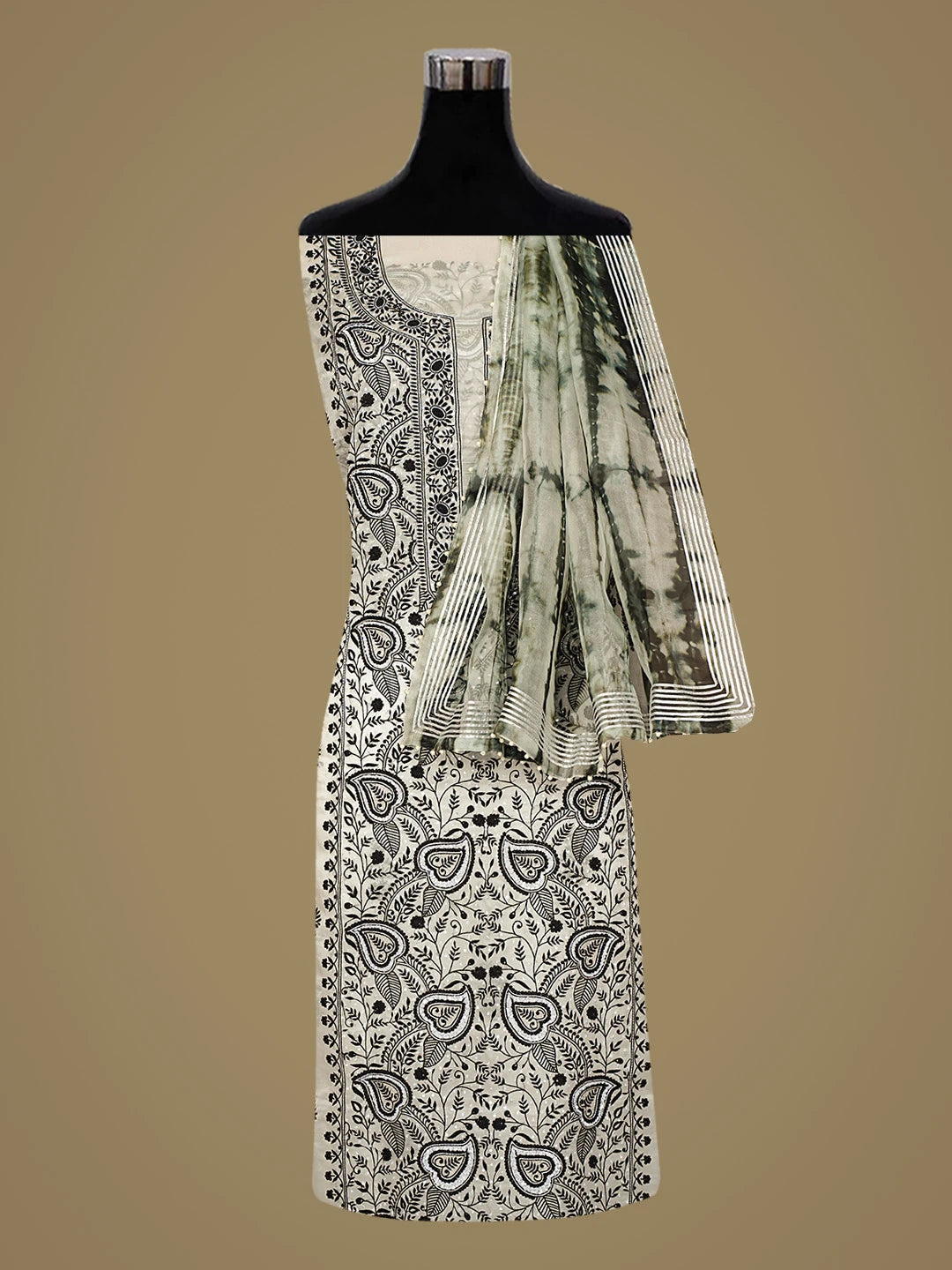 Ada Hand Embroidered White Organza Lucknowi Chikankari Unstitched Kurta Dupatta Set With Cutdana Work 01A741018