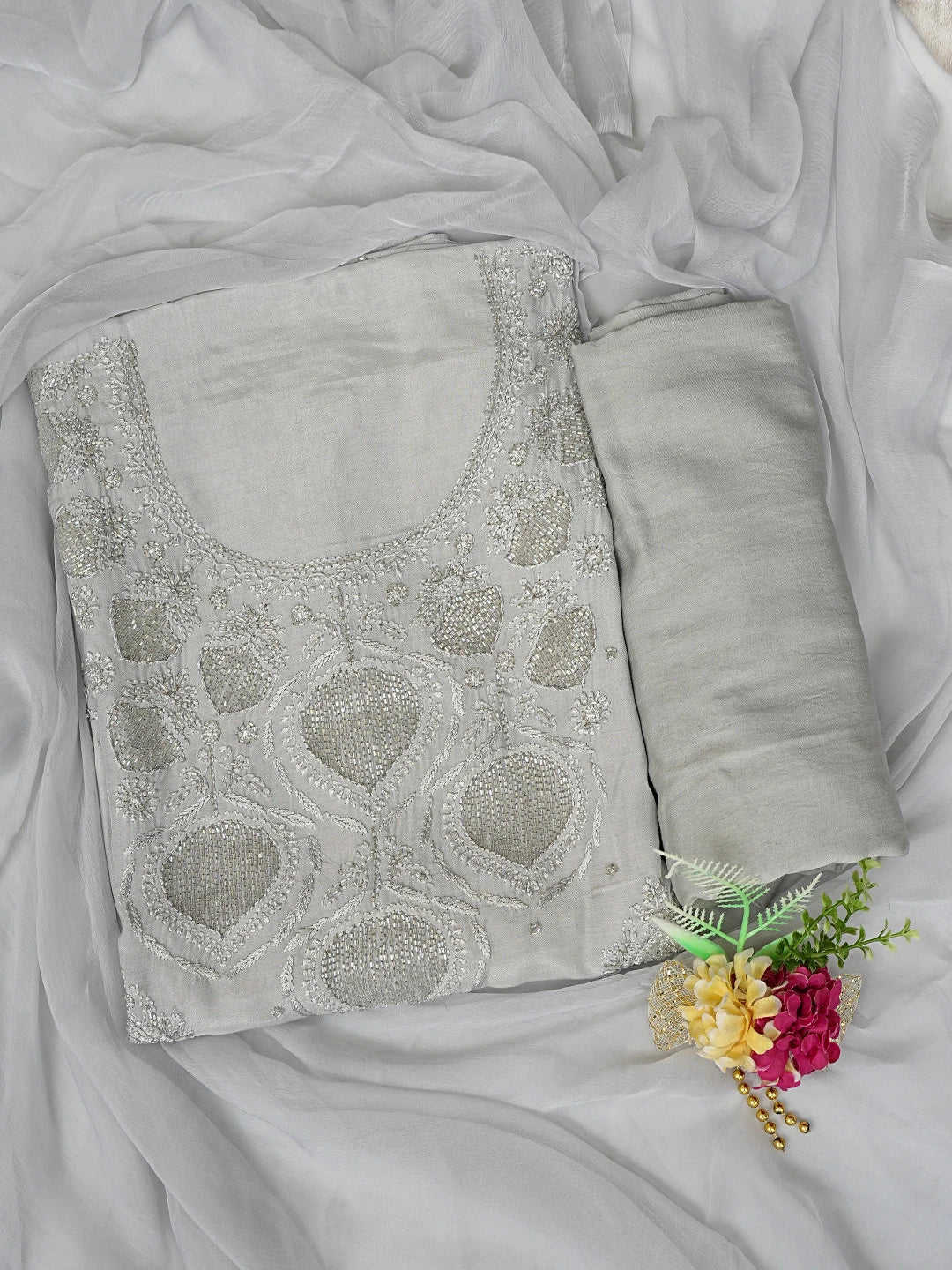 Ada Hand Embroidered Grey Muslin Lucknowi Chikankari Unstitched Suit Piece With Cutdana Work 01A814908