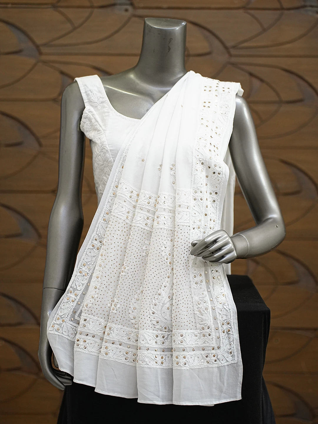 Ada Hand Embroidered White Viscose Georgette Lucknowi Chikankari Dupatta With Mukaish Work 01A741570