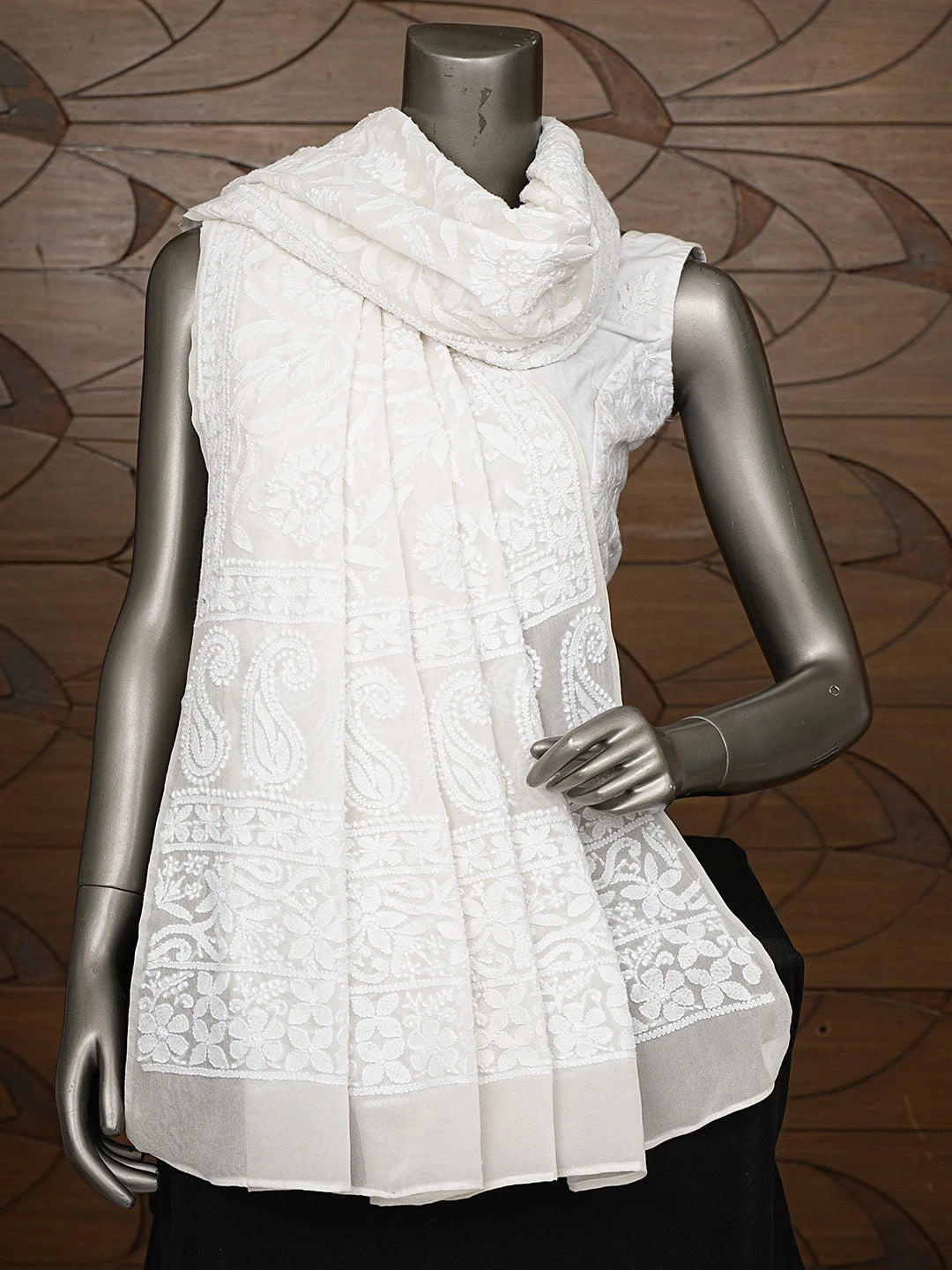 Ada Hand Embroidered White Pure Georgette Lucknowi Chikankari Dupatta 01A834712