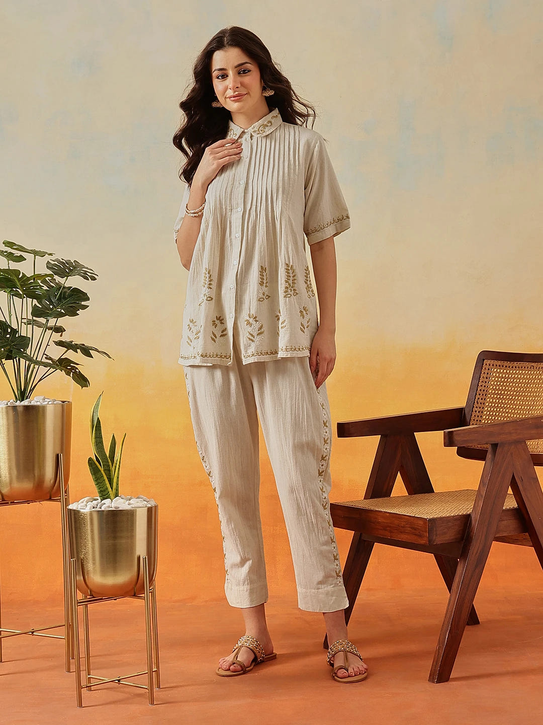 Ada Hand Embroidered Cream Khadi Cotton Lucknowi Chikankari Co-Ord Set A811347