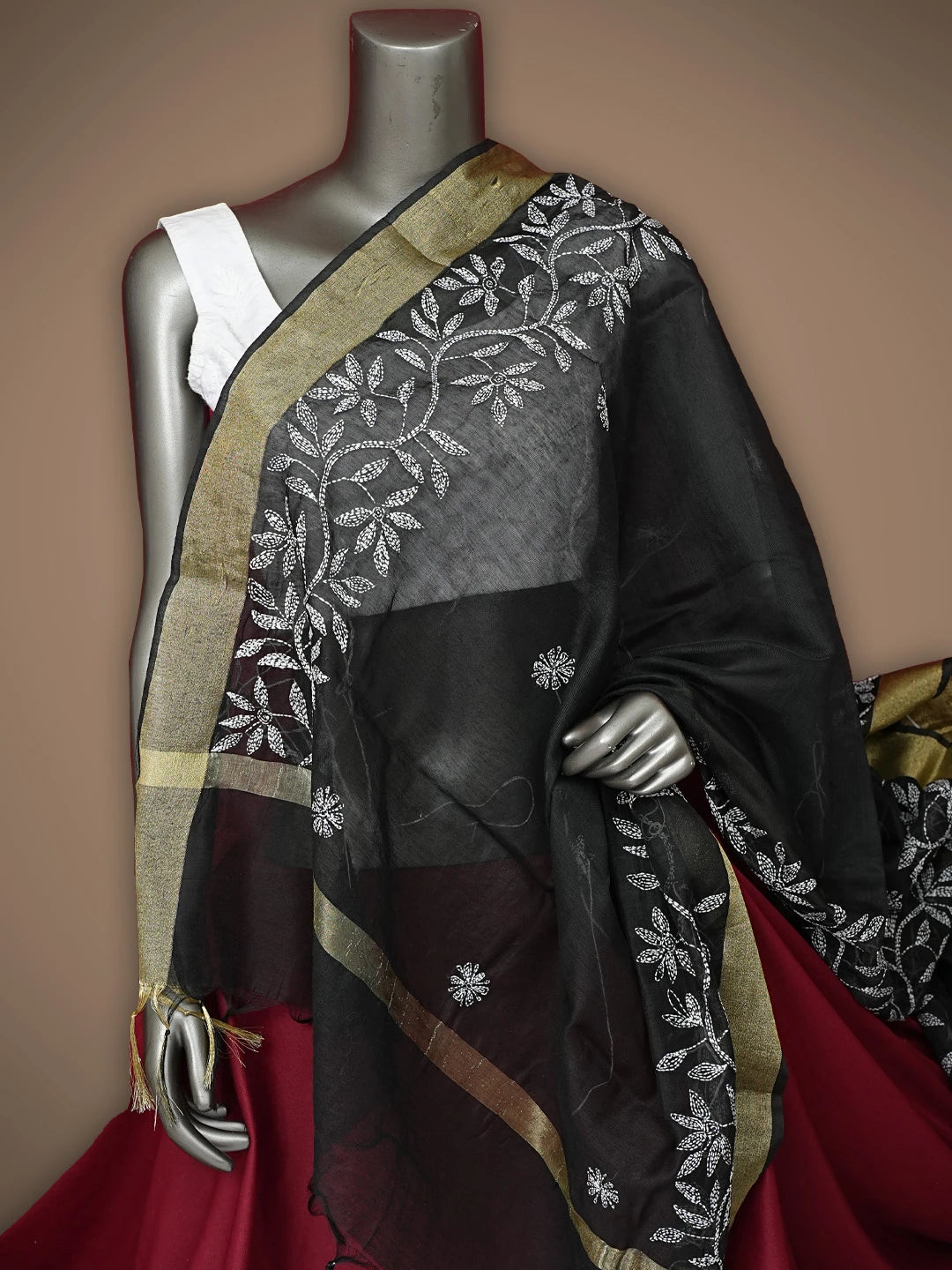 Ada Hand Embroidered Black Chanderi Lucknowi Chikankari Dupatta 01A837560