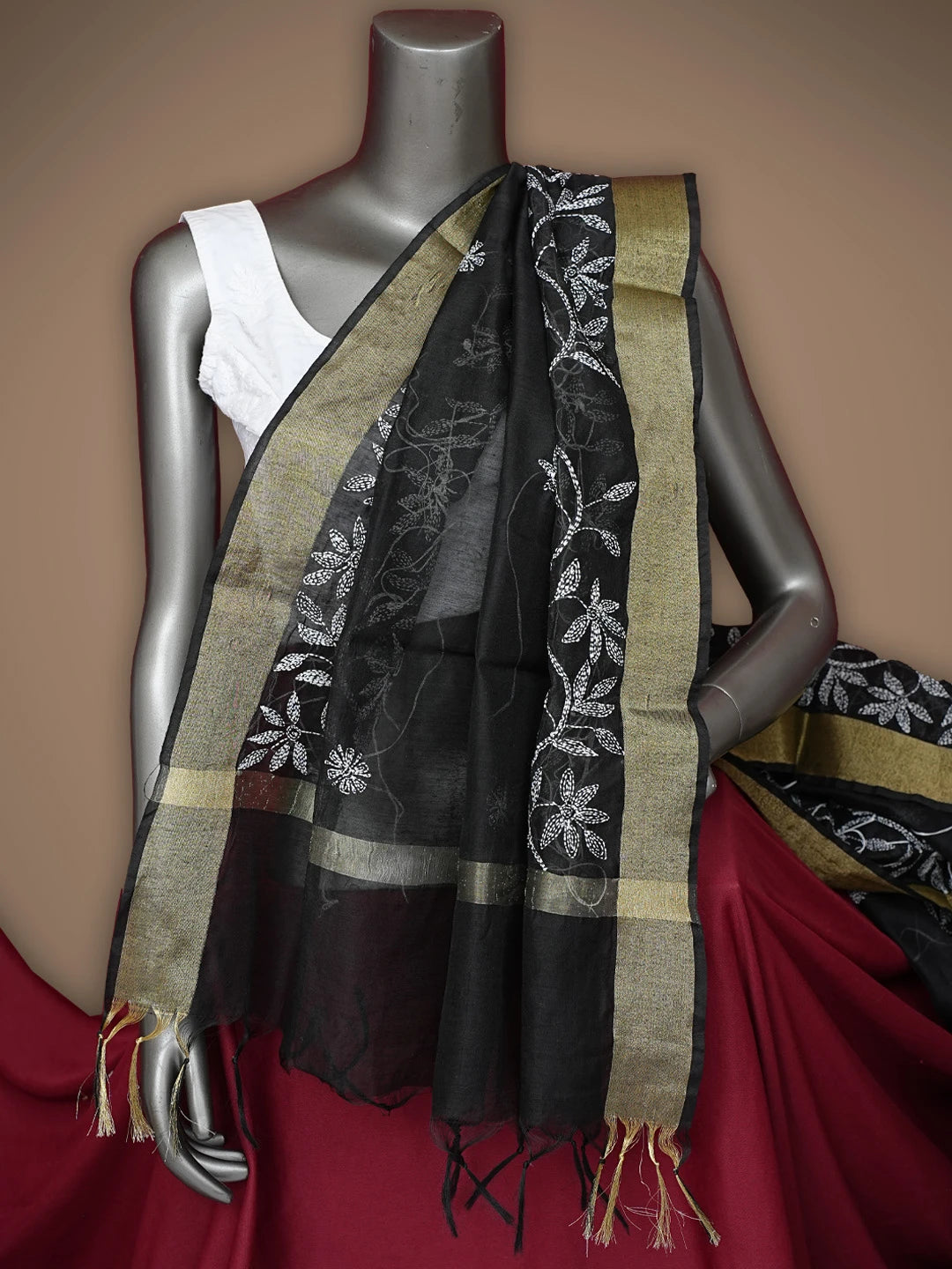Ada Hand Embroidered Black Chanderi Lucknowi Chikankari Dupatta 01A837560