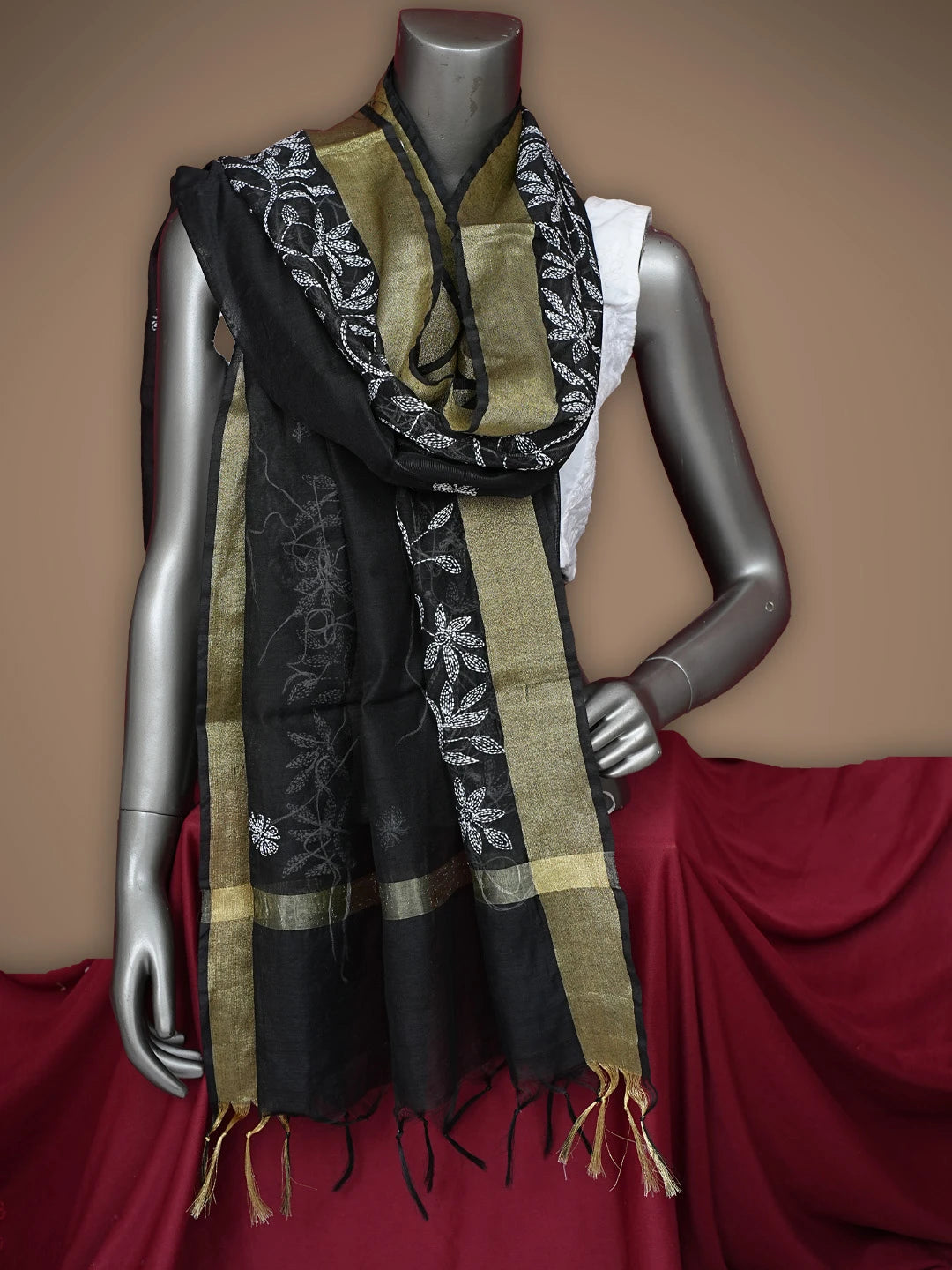 Ada Hand Embroidered Black Chanderi Lucknowi Chikankari Dupatta 01A837560