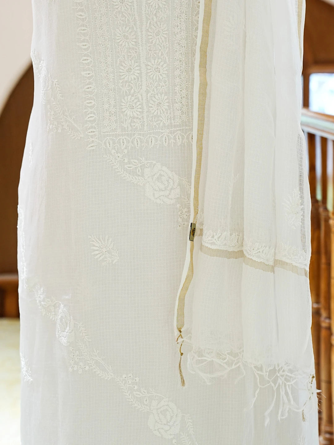 Ada Hand Embroidered White Kota Silk Lucknowi Chikankari Unstitched Kurta Dupatta Set 01A600678