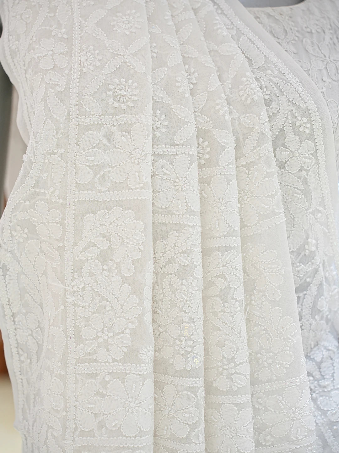 Ada Hand Embroidered White Pure Georgette Lucknowi Chikankari Saree and Blouse With Cutdana Work 01A834754
