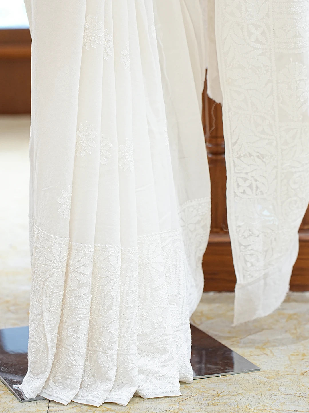 Ada Hand Embroidered White Pure Georgette Lucknowi Chikankari Saree and Blouse 01A834730