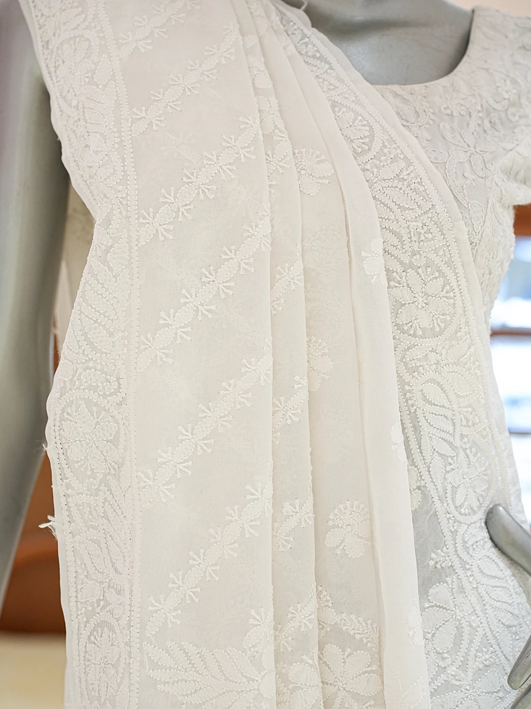 Ada Hand Embroidered White Pure Georgette Lucknowi Chikankari Saree and Blouse 01A834734
