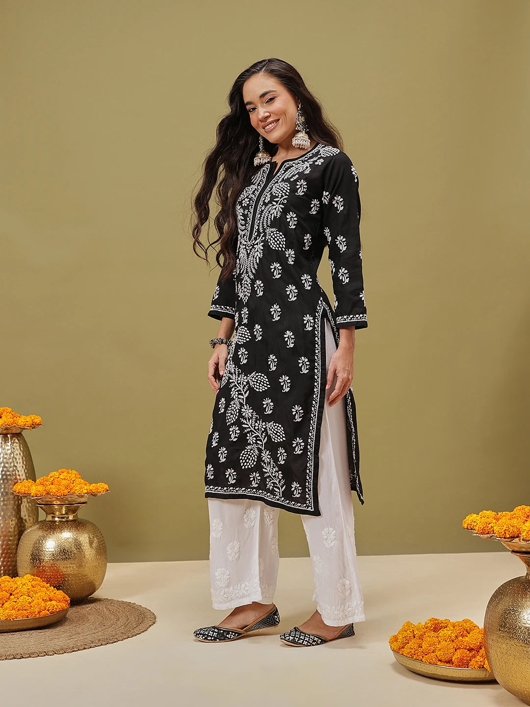 Ada Hand Embroidered Black Cotton Lucknowi Chikankari Straight Kurta A165744