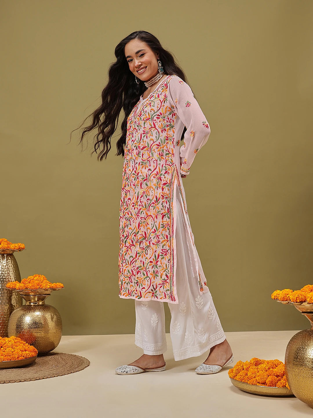 Ada Hand Embroidered White Georgette Lucknowi Chikankari Straight Kurta With Slip A100425