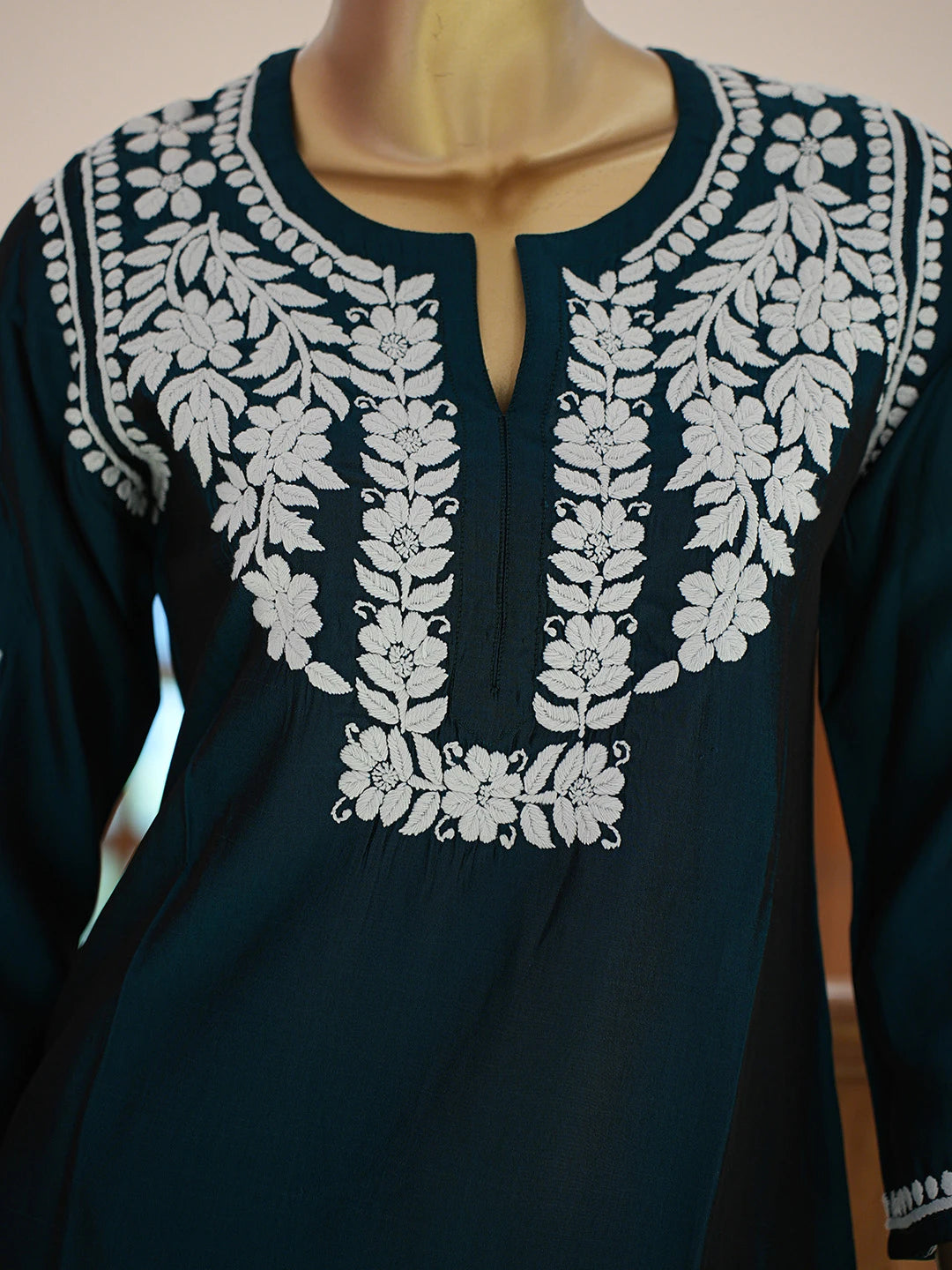 Ada Hand Embroidered Midnight Green Chanderi Silk Lucknowi Chikankari Co-Ord Set 01A832609