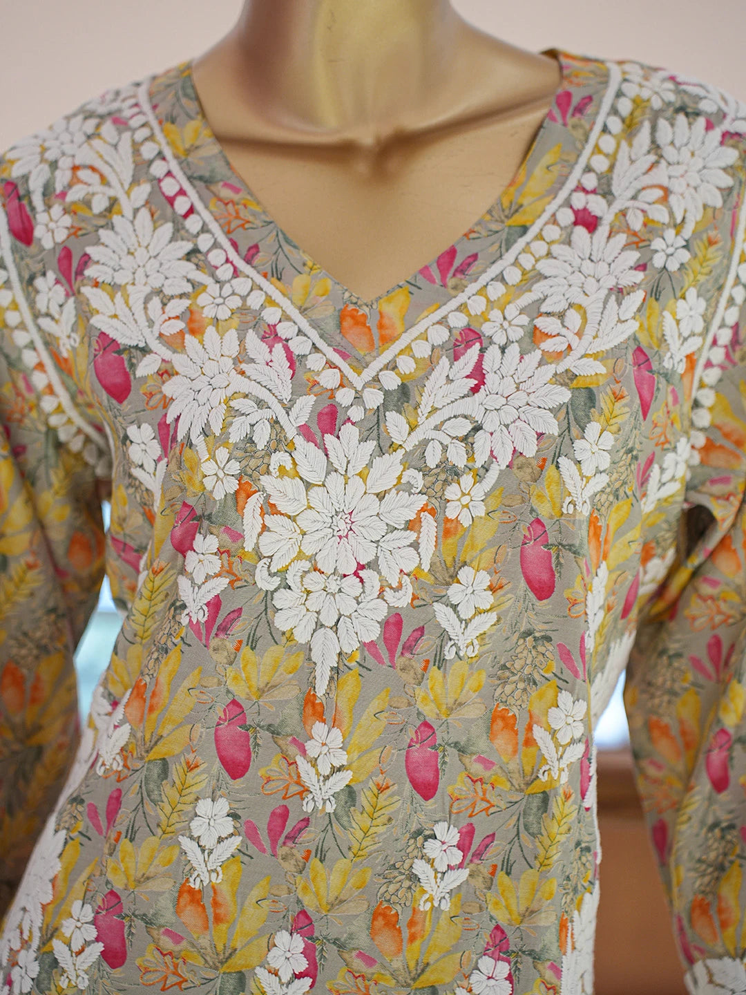 Ada Hand Embroidered Floral Printed Grey Chanderi Silk Lucknowi Chikankari Co-Ord Set 01A835352
