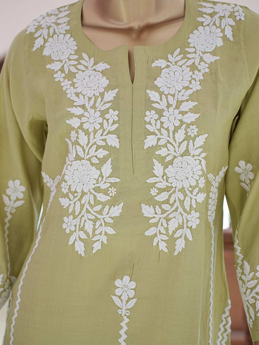 Ada Hand Embroidered Pistachio Green Chanderi Lucknowi Chikankari Co-Ord Set 01A845969