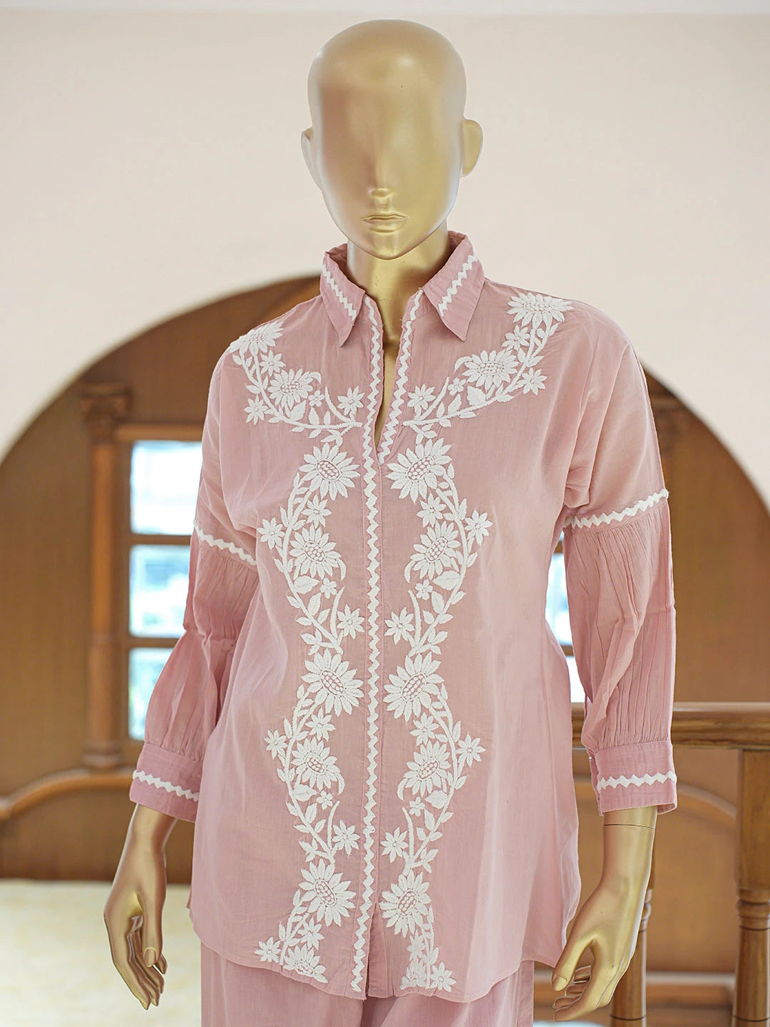 Ada Hand Embroidered Dusty Pink Cotton Lucknowi Chikankari Co-Ord Set 01A840572
