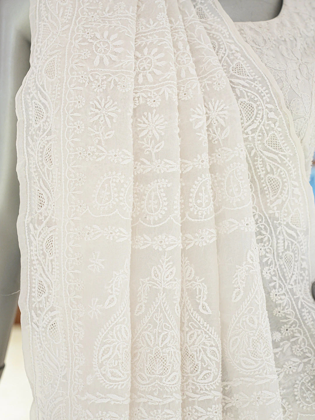 Ada Hand Embroidered White Organza Lucknowi Chikankari Saree and Blouse 01A808024