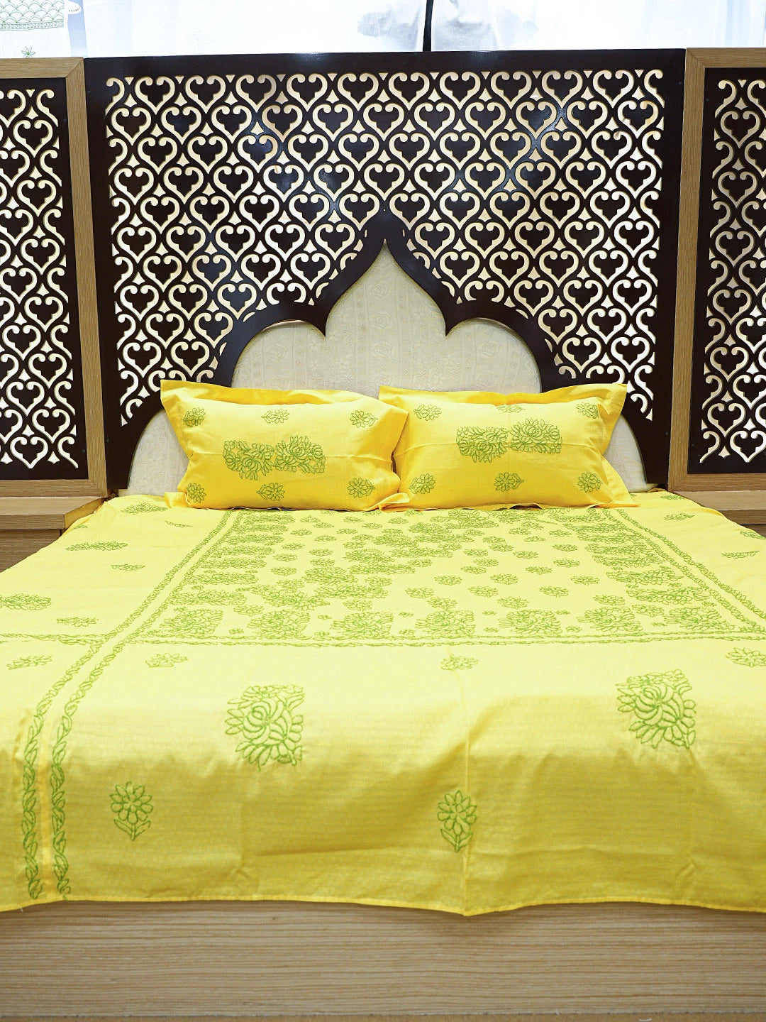 Ada Hand Embroidered Yellow Cotton Lucknowi Chikankari Bed Sheet With Pillow Cover Set 08A503067