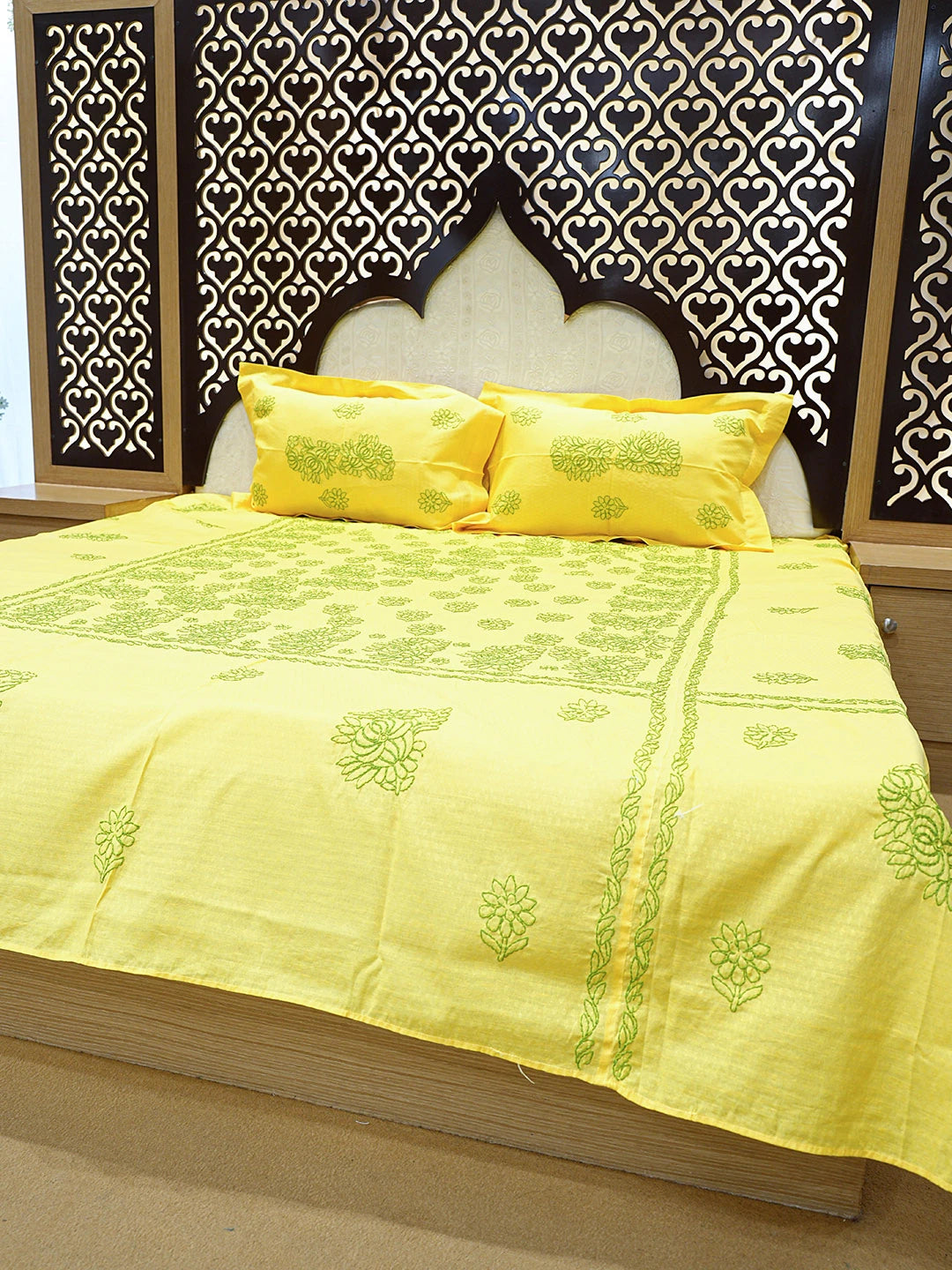 Ada Hand Embroidered Yellow Cotton Lucknowi Chikankari Bed Sheet With Pillow Cover Set 08A503067