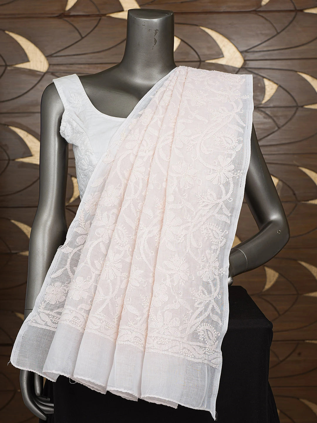Ada Hand Embroidered Pink Cotton Lucknowi Chikankari Dupatta 01A780003