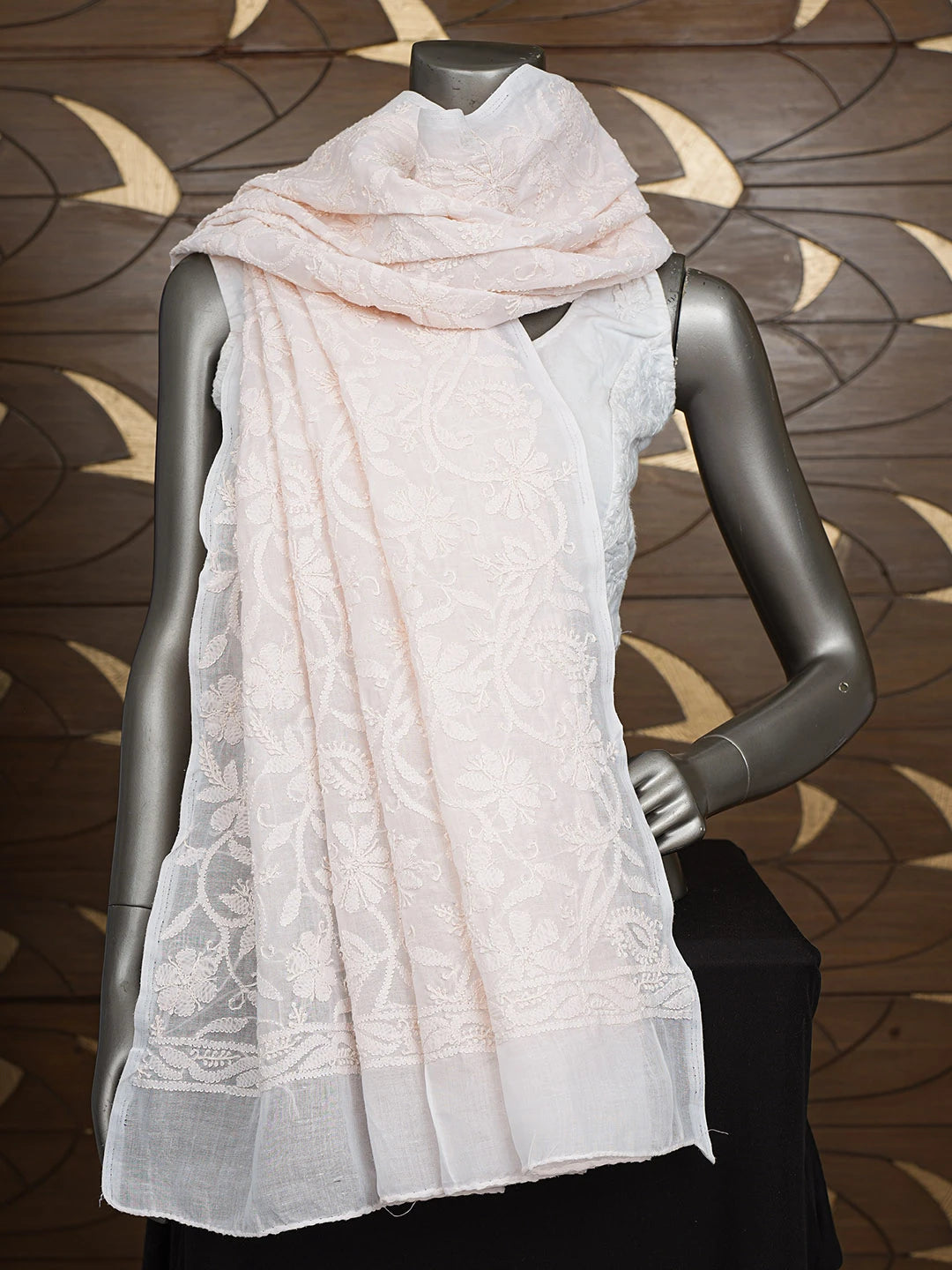 Ada Hand Embroidered Pink Cotton Lucknowi Chikankari Dupatta 01A780003