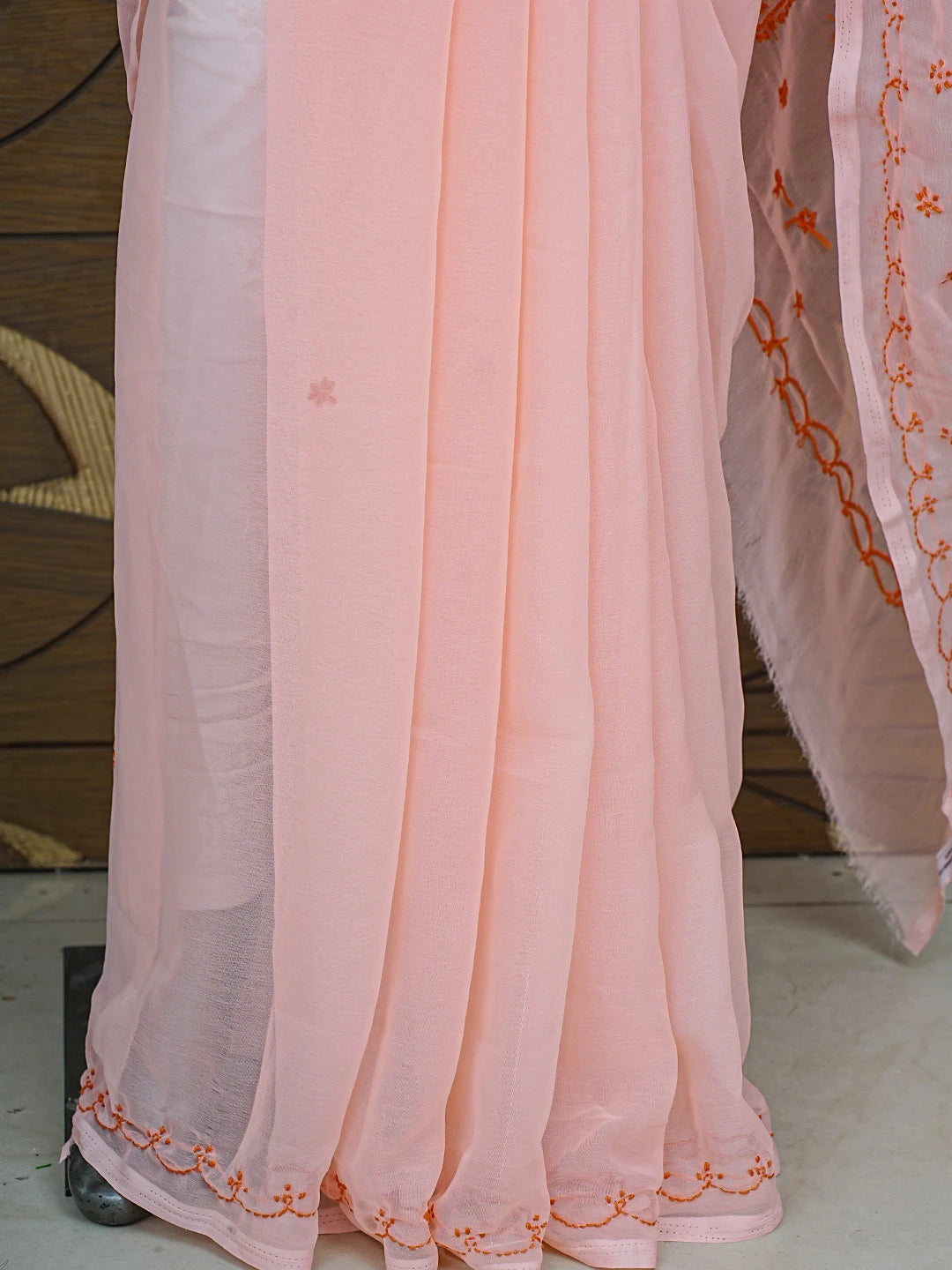 Ada Hand Embroidered Peachy Pink Georgette Lucknowi Chikankari Saree With Blouse 01A853725