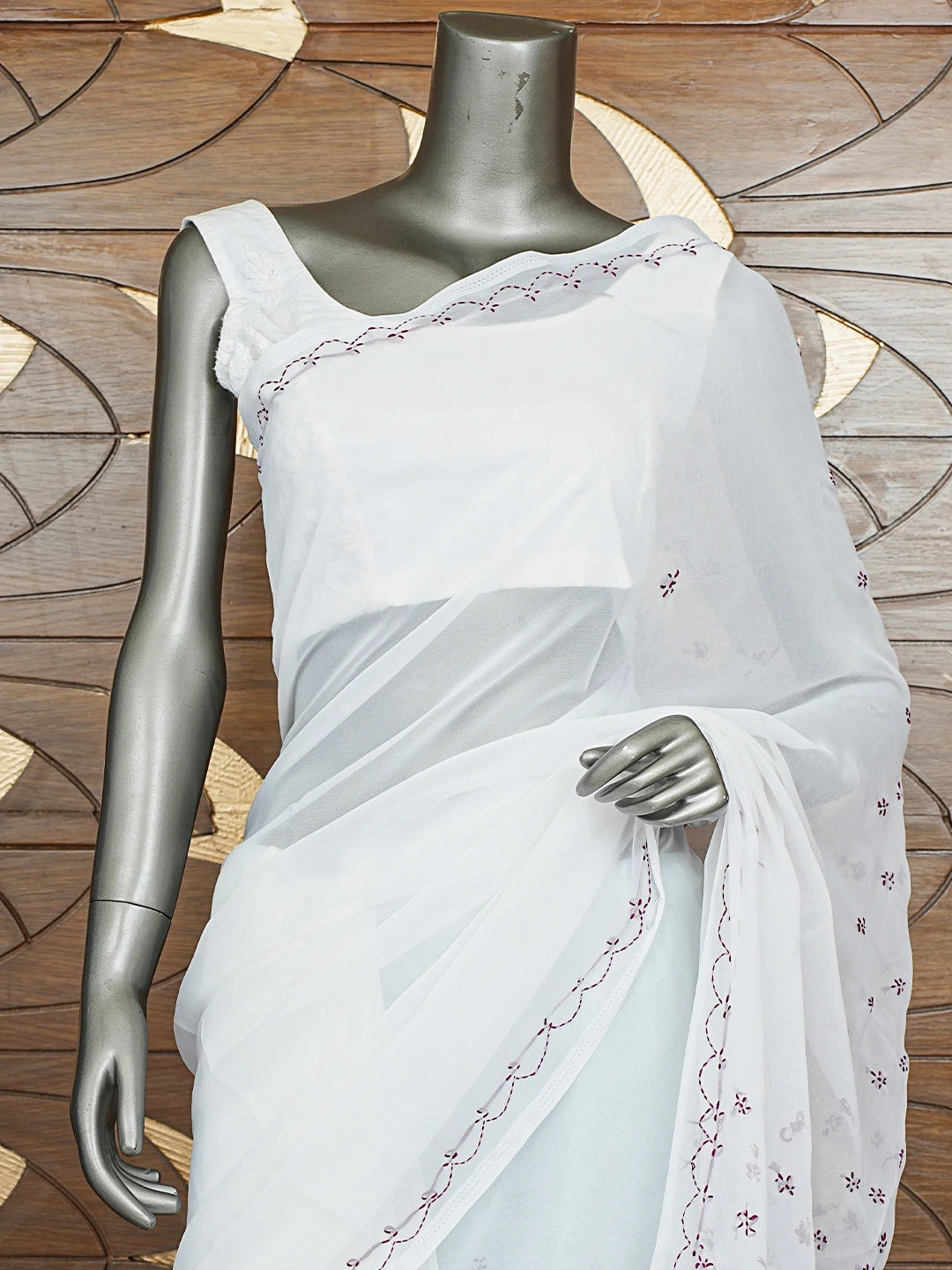 Ada Hand Embroidered White Georgette Lucknowi Chikankari Saree With Blouse 01A853749