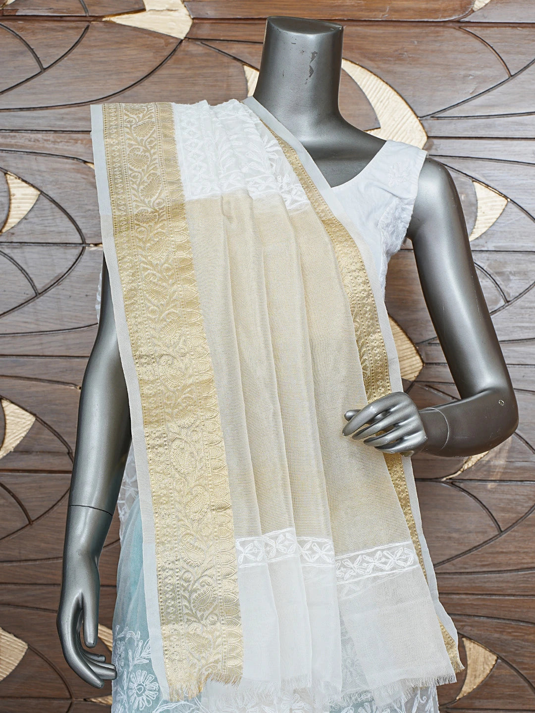 Ada Hand Embroidered White Organza Lucknowi Chikankari Saree and Blouse 01A850697