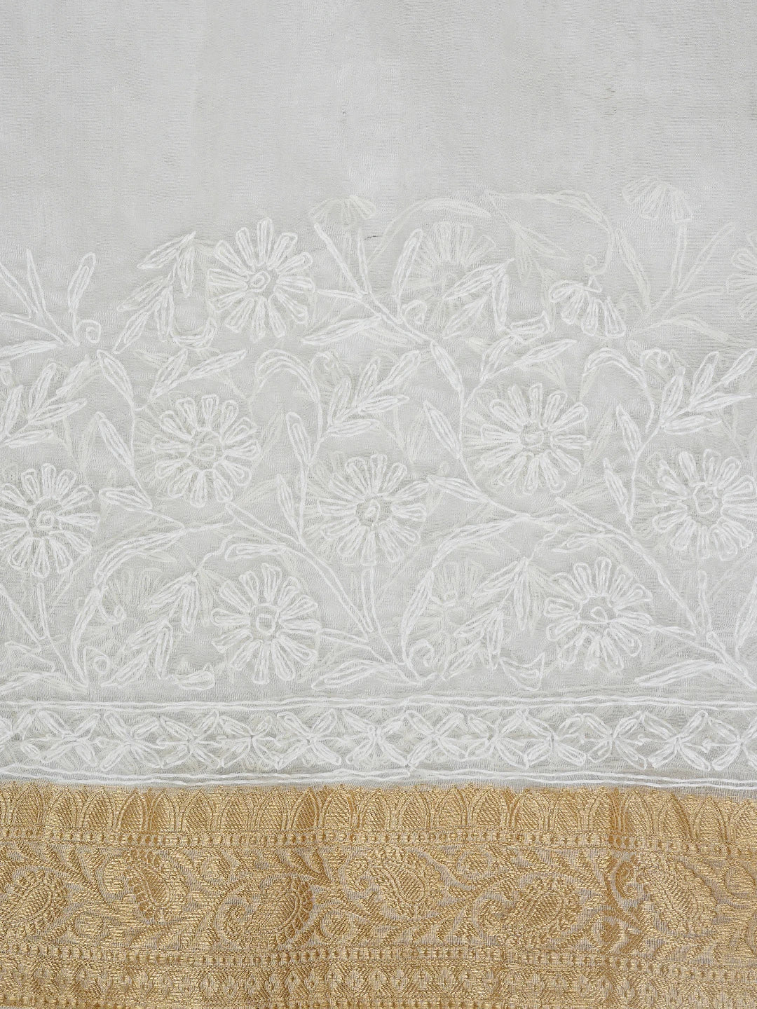Ada Hand Embroidered White Organza Lucknowi Chikankari Saree and Blouse 01A850697
