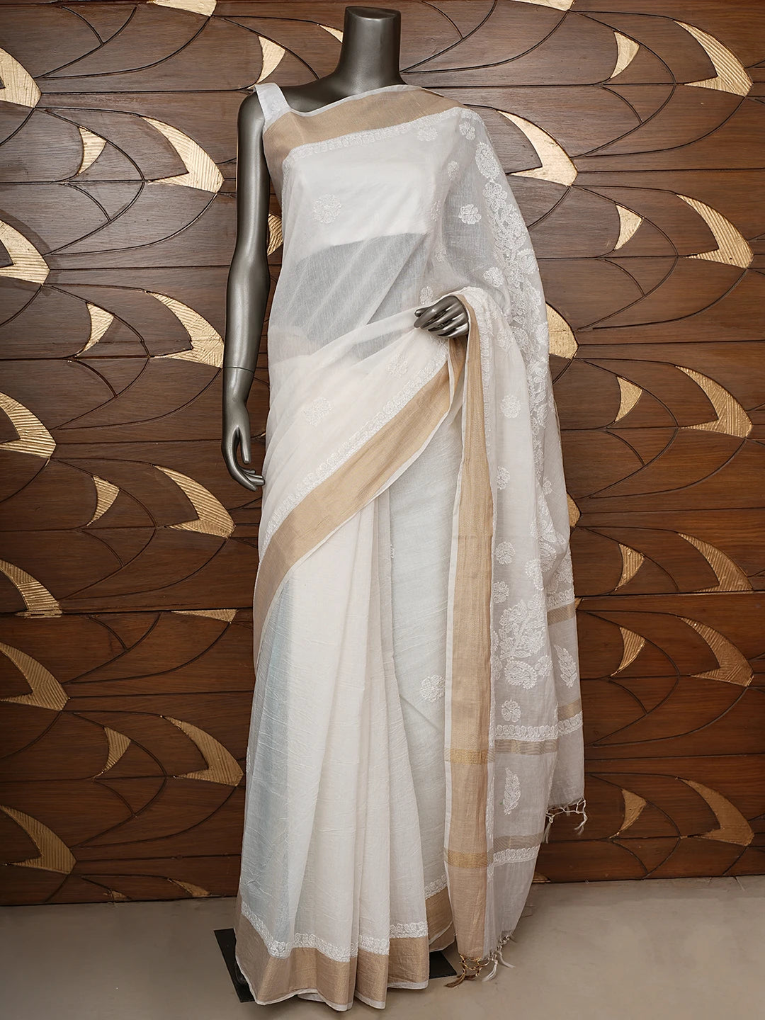 Ada Hand Embroidered White Chanderi Lucknowi Chikankari Saree With Blouse 01A833038