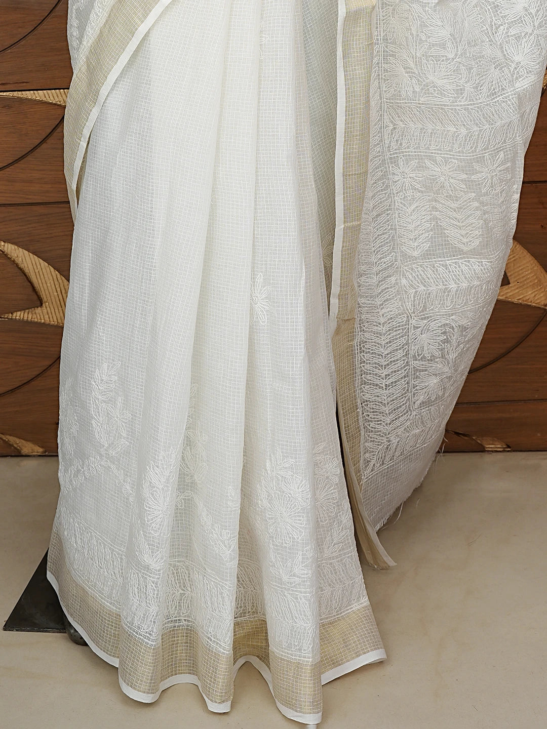 Ada Hand Embroidered White Kota Lucknowi Chikankari Saree and Blouse 01A820441