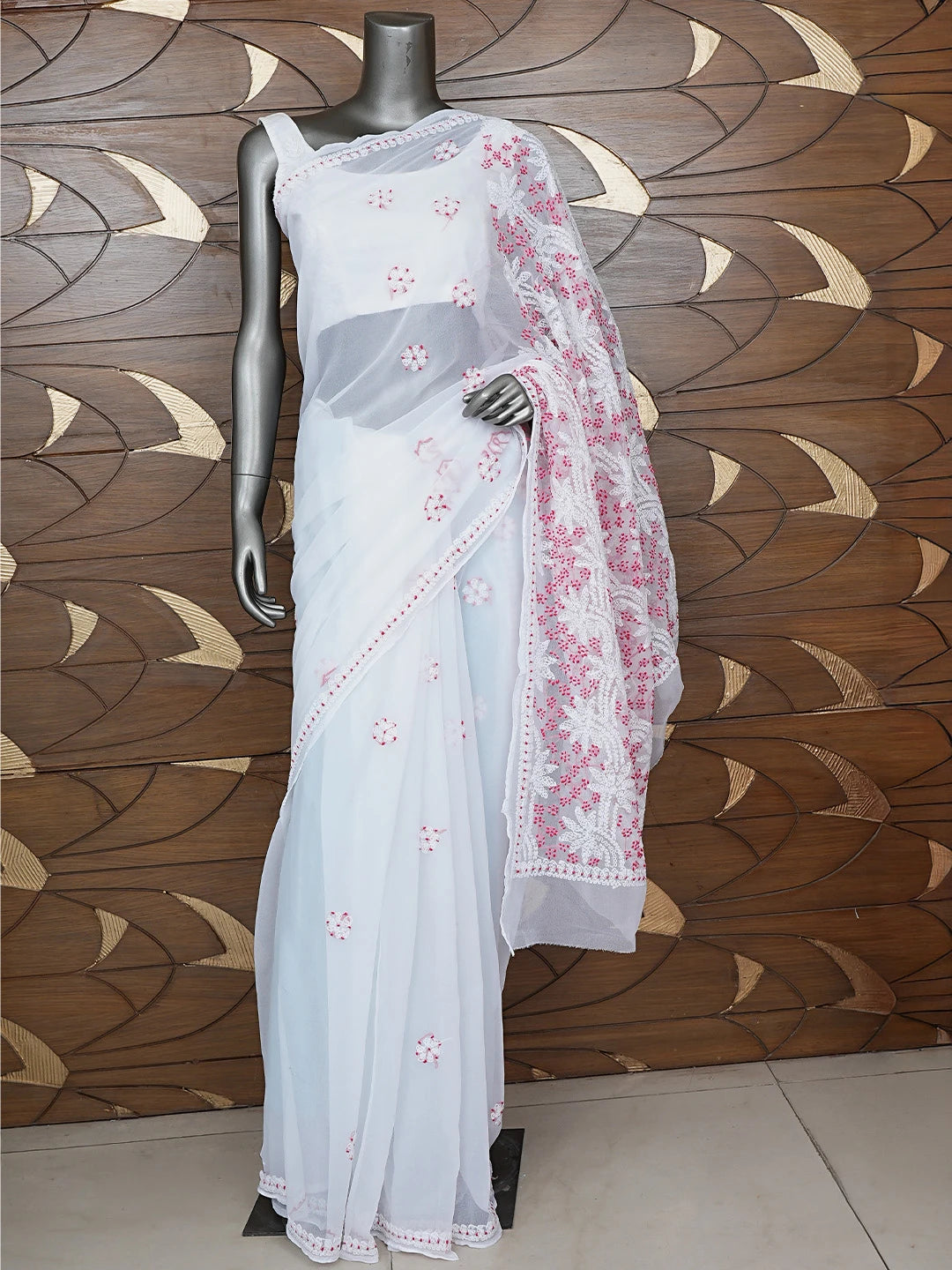 Ada Hand Embroidered White Georgette Lucknowi Chikankari Saree With Blouse 01A853689