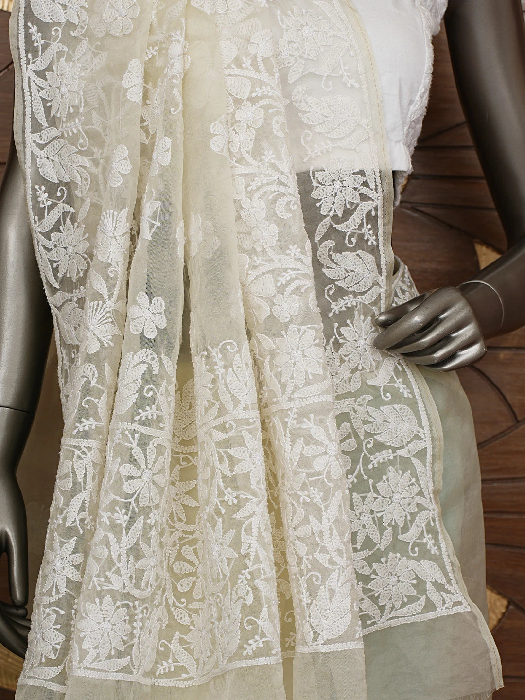 Ada Hand Embroidered Off White Organza Lucknowi Chikankari Saree With Blouse 01A794151
