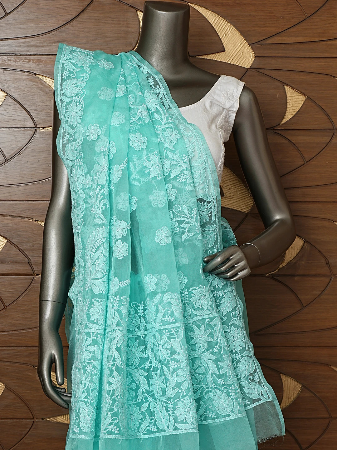 Ada Hand Embroidered Sea Green Organza Lucknowi Chikankari Saree With Blouse 01A794135
