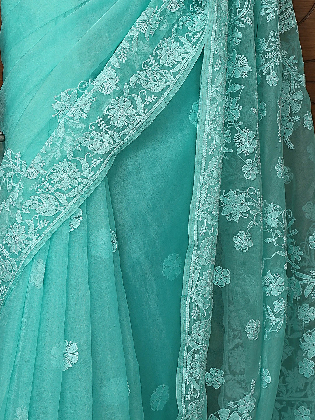 Ada Hand Embroidered Sea Green Organza Lucknowi Chikankari Saree With Blouse 01A794135