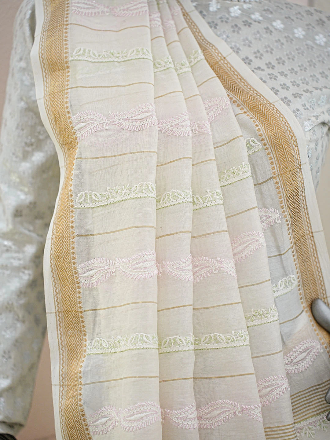 Ada Hand Embroidered Off White Chanderi Lucknowi Chikankari Saree And Blouse With Cutdana Work 01A681217