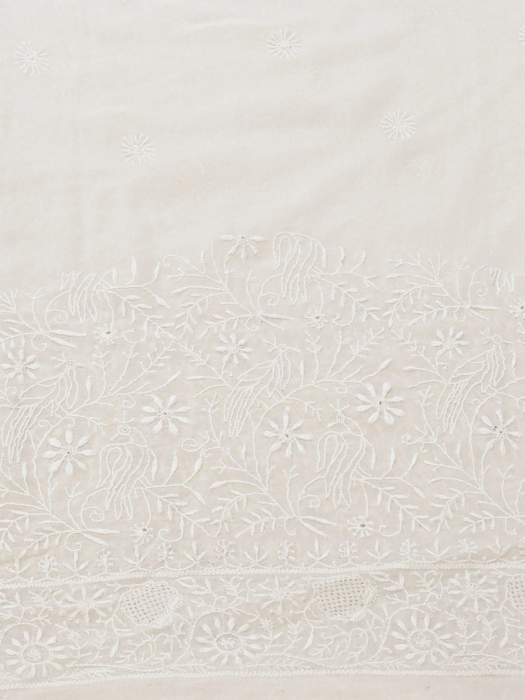 Ada Hand Embroidered White Pure Georgette Lucknowi Chikankari Saree With Blouse 01A856602