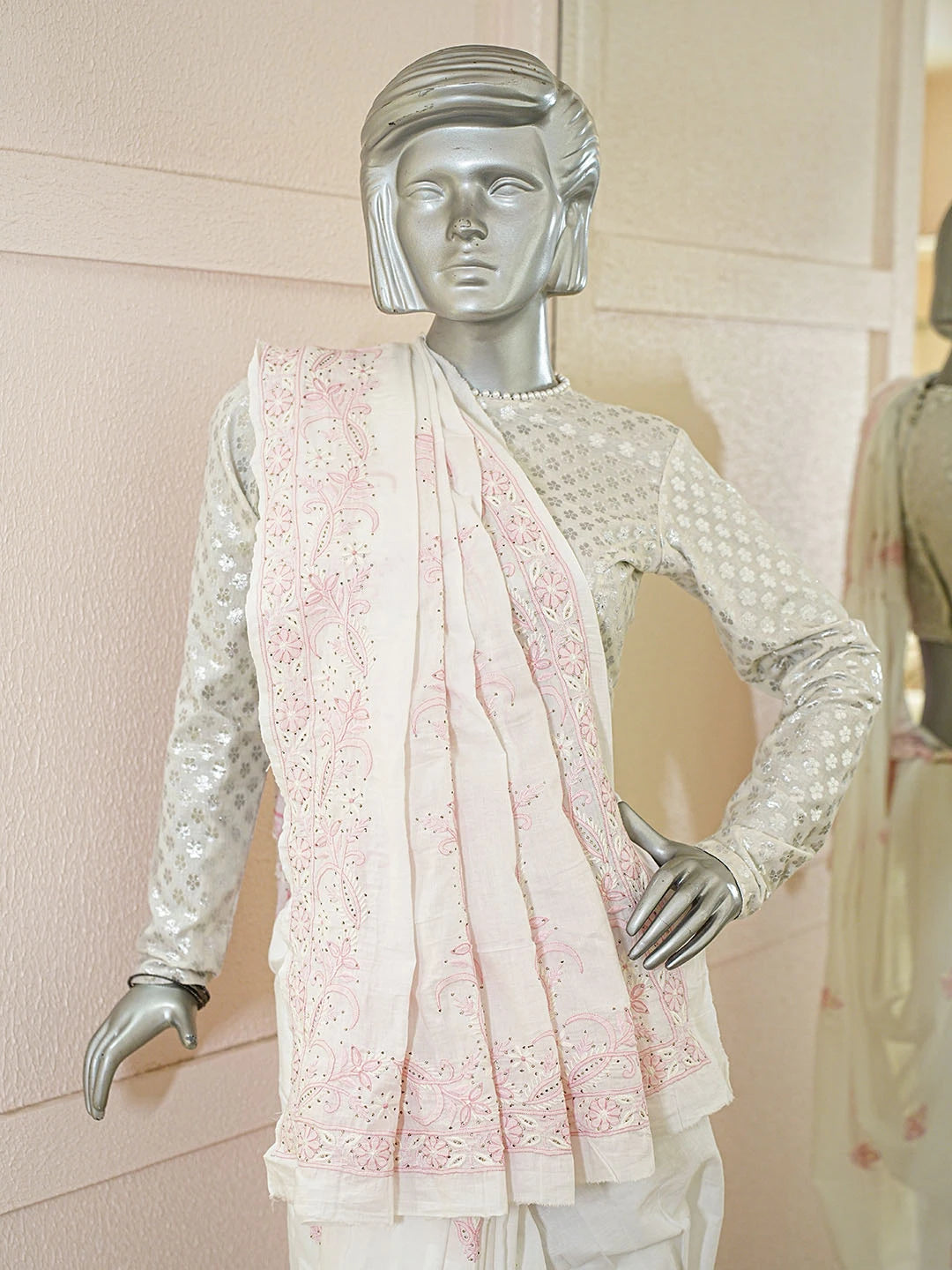 Ada Hand Embroidered White Cotton Lucknowi Chikankari Saree and Blouse With Mukaish Work 01A451210