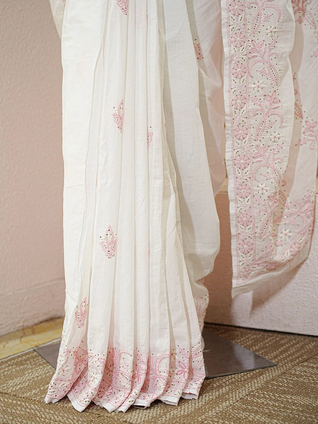 Ada Hand Embroidered White Cotton Lucknowi Chikankari Saree and Blouse With Mukaish Work 01A451210
