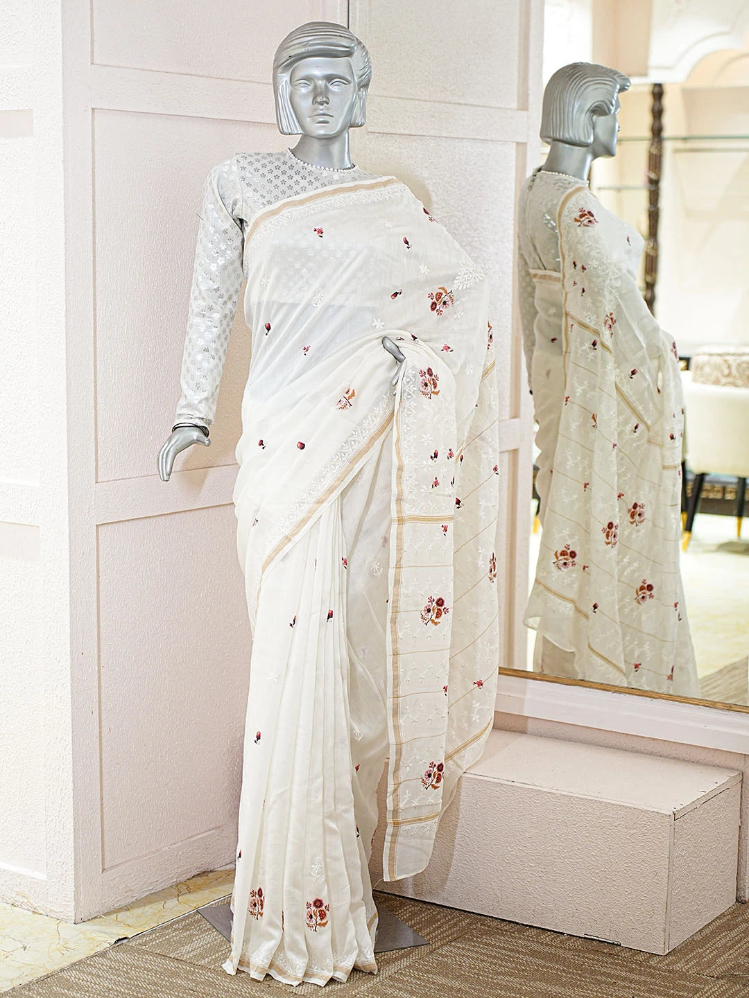 Ada Hand Embroidered White Printed Chanderi Lucknowi Chikankari Saree With Blouse 01A509515