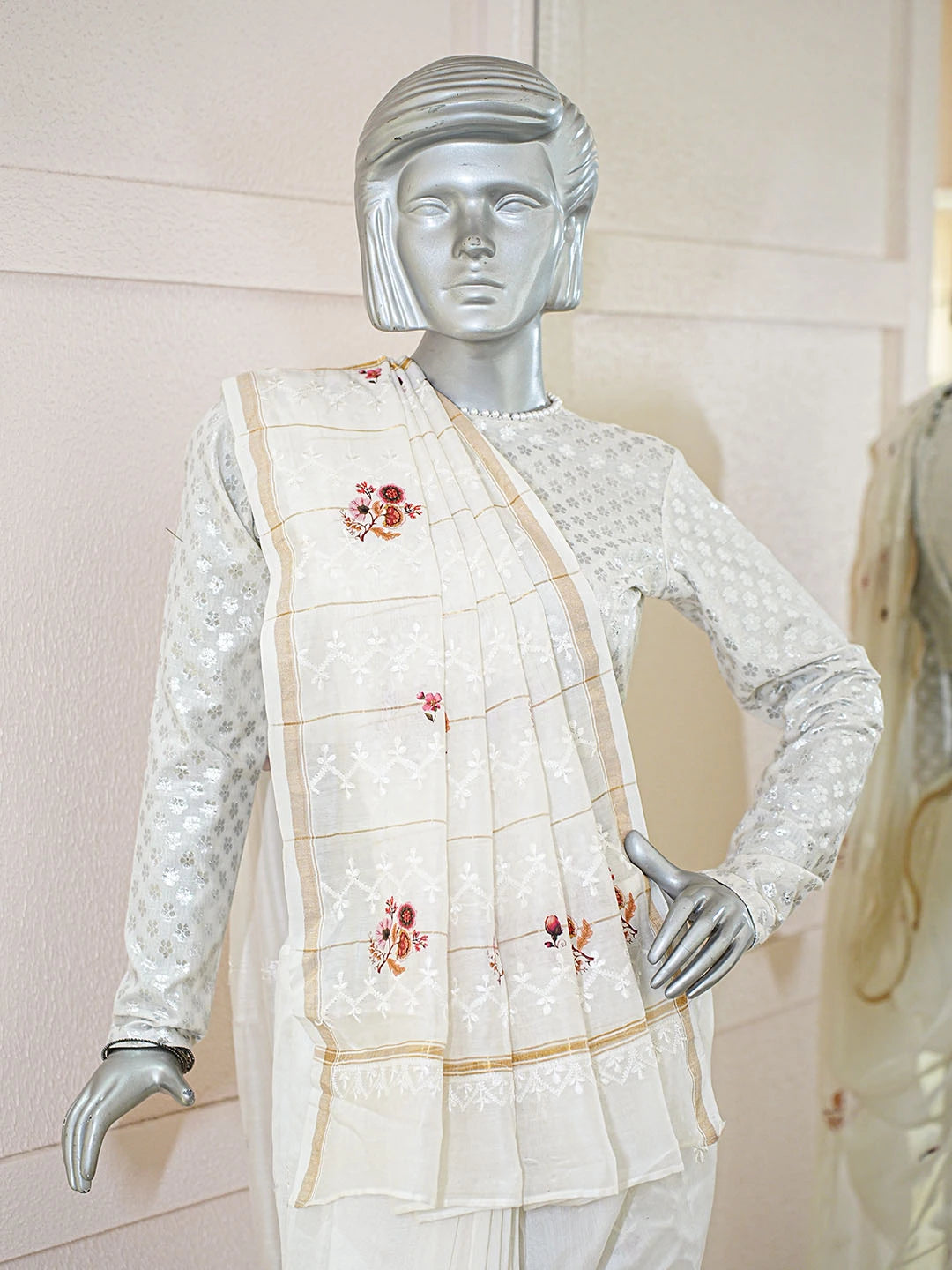 Ada Hand Embroidered White Printed Chanderi Lucknowi Chikankari Saree With Blouse 01A509515