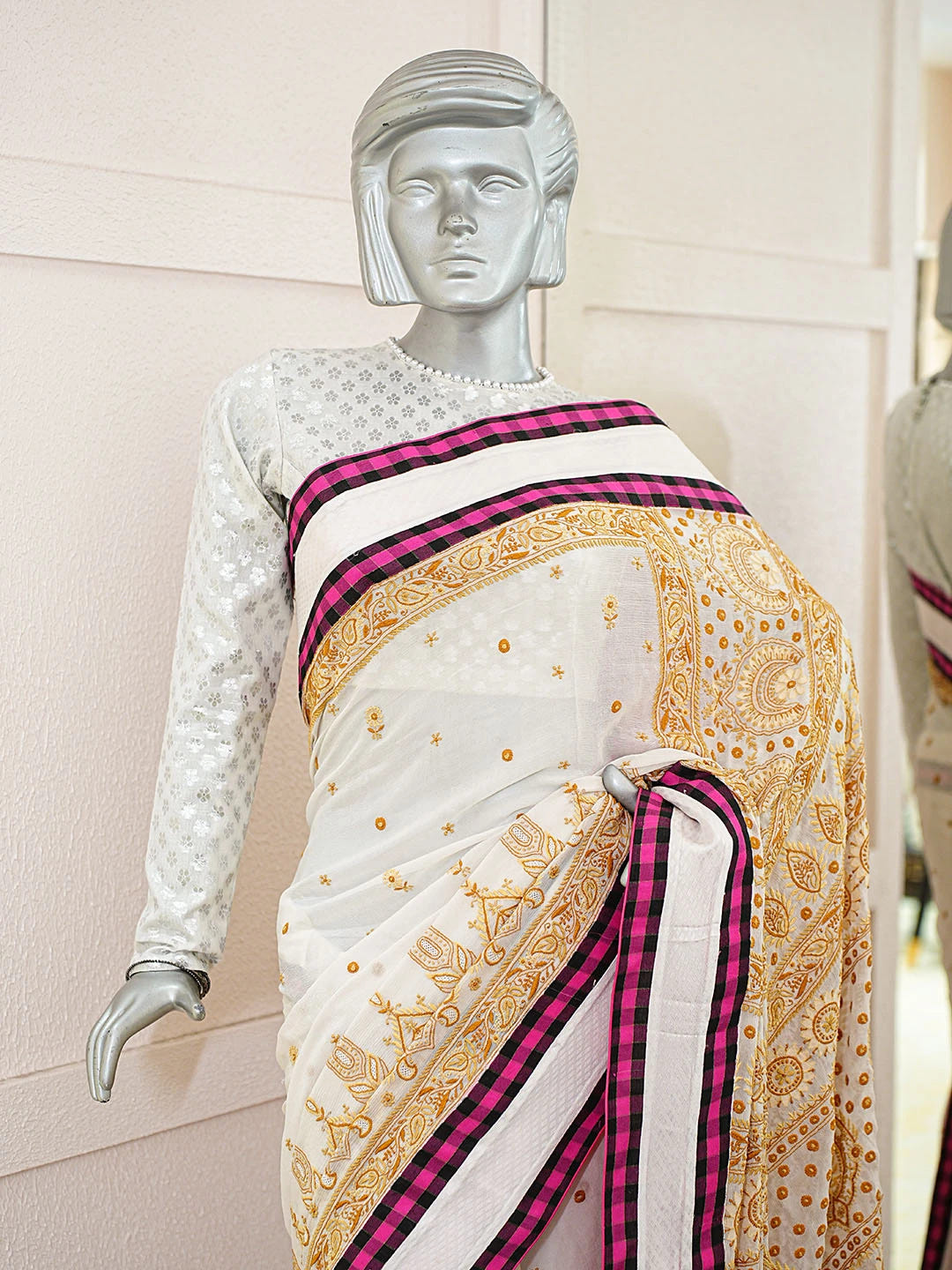 Ada Hand Embroidered Off White Pure Georgette Lucknowi Chikankari Saree With Blouse A514900