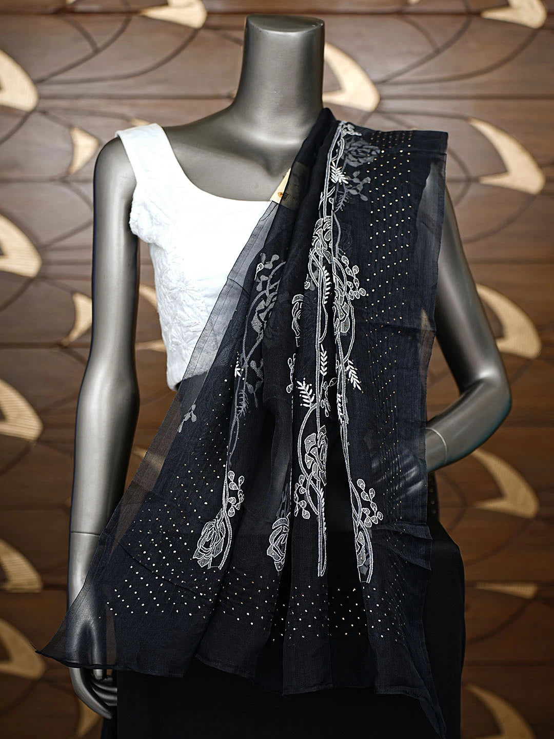 Ada Hand Embroidered Black Organza Lucknowi Chikankari Dupatta With Mukaish Work 01A559668