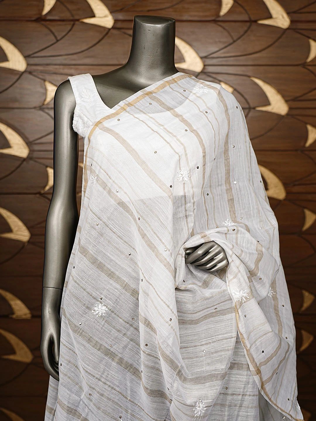 Ada Hand Embroidered White Chanderi Lucknowi Chikankari Dupatta With Mukaish Work 01A858152