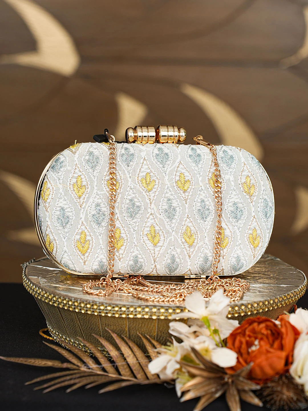 Ada Hand Embroidered Grey Pure Georgette Lucknowi Chikankari Clutch With Zari Work 01A785664