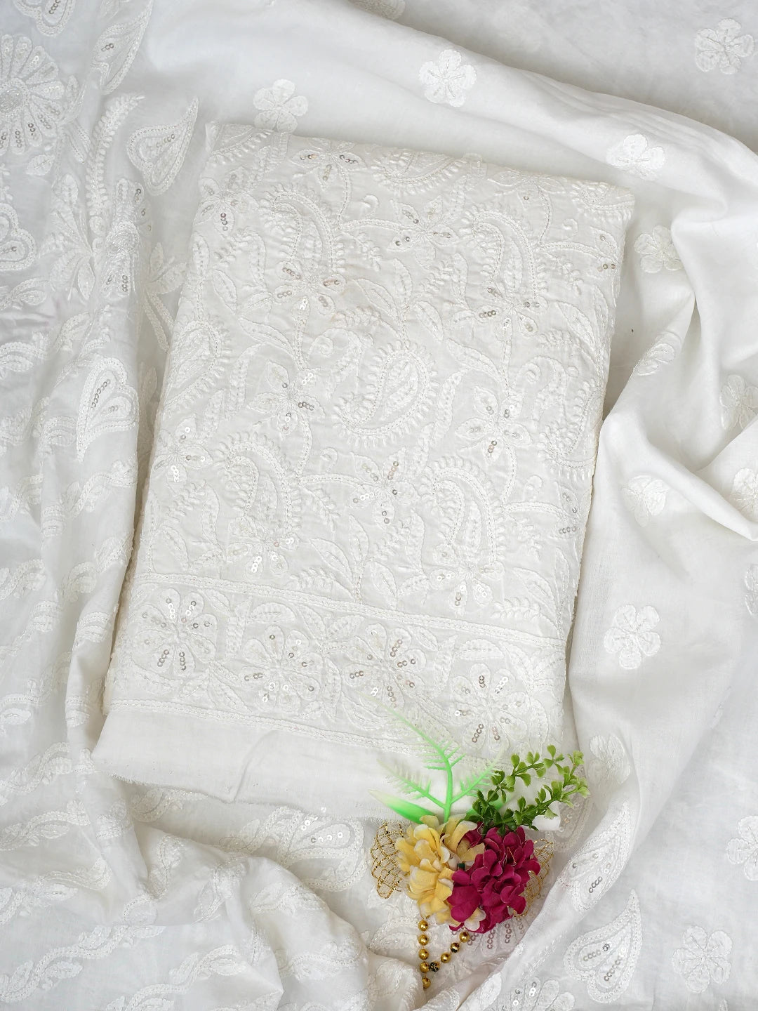 Ada Hand Embroidered White Cotton Lucknowi Chikankari Unstitched Kurta Dupatta Set With Cutdana Work 01A418153