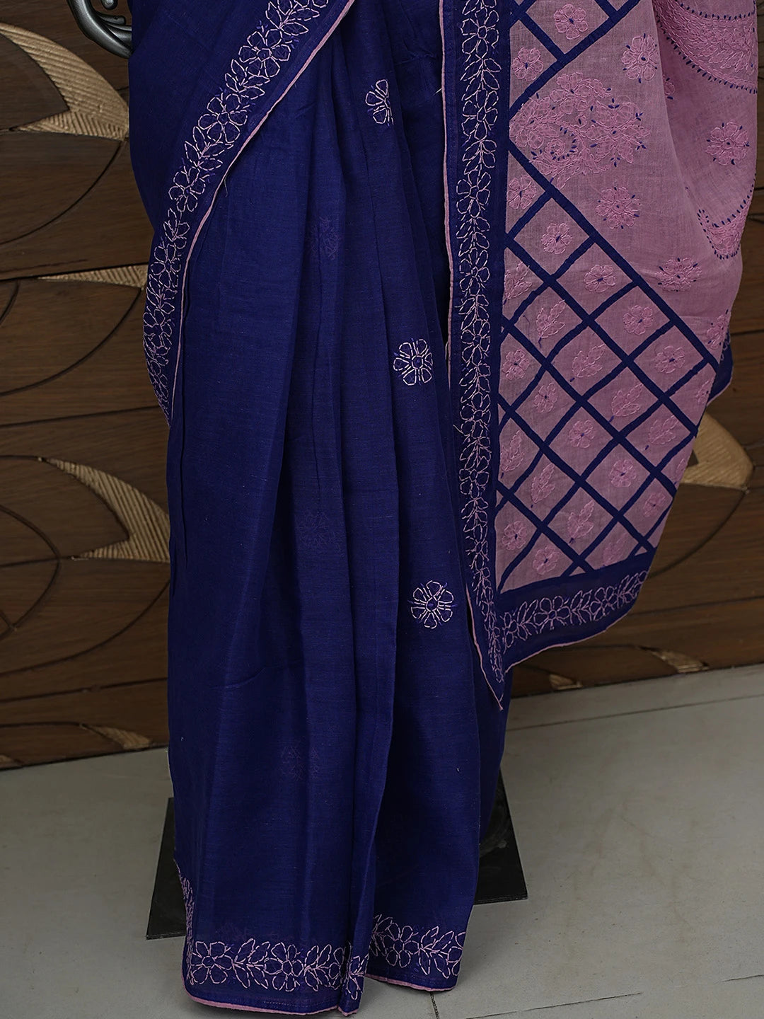 Ada Hand Embroidered Navy Blue Cotton Lucknowi Chikankari Saree With Blouse 01A853498