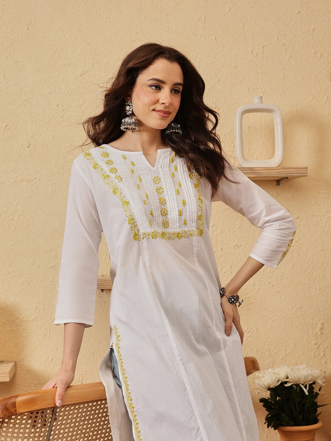 Ada Hand Embroidered White Cotton Lucknowi Chikankari Straight Kurta A411457