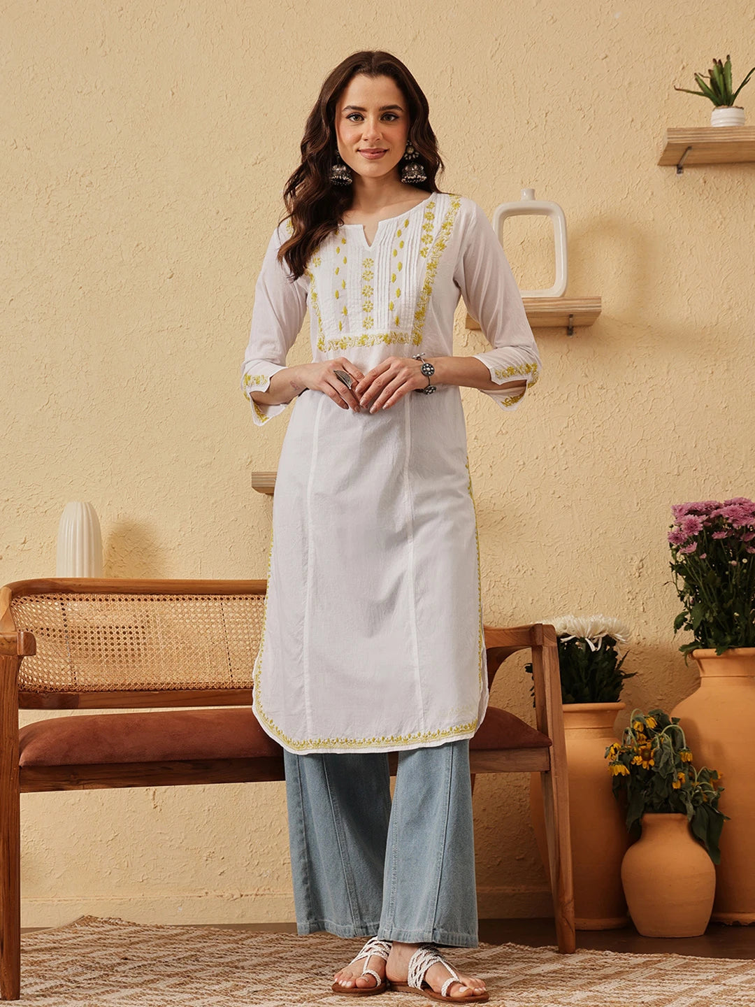 Ada Hand Embroidered White Cotton Lucknowi Chikankari Straight Kurta A411457